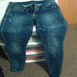 Cute pair of skinny Jean